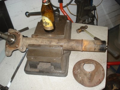 struts-04.jpg (294.38 KiB) Viewed 14209 times Spring perches have been removed